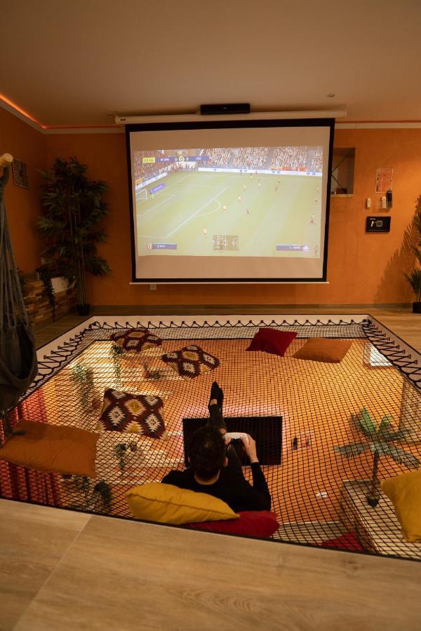Capsule Marrakech I Chicha I Sauna I Balneo I Console Ps5 I Cinema Trith-Saint-Leger Kültér fotó